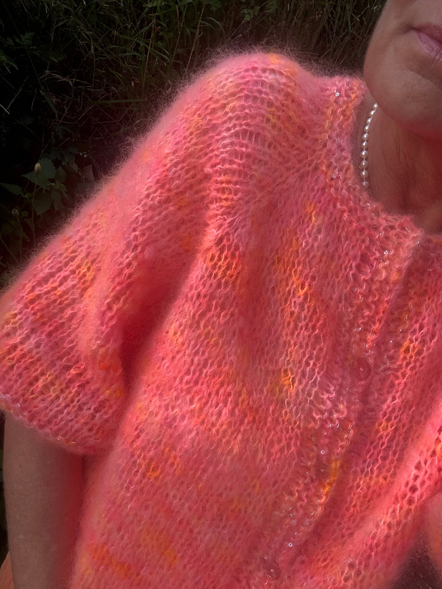 Classy Cardi English